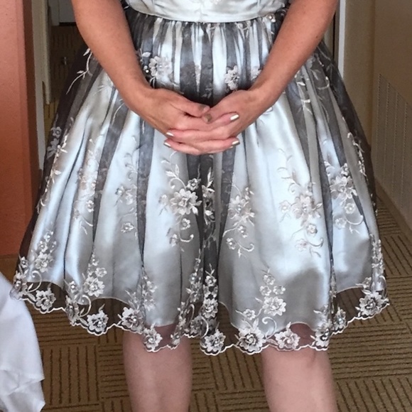 Vintage - look Cocktail Party / Prom / Homecoming Dress - Picture 9 of 9